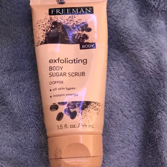 This is the Freeman exfoliating body scrub. It is coffee scented. - Picture 1 of 2